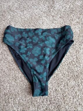 NWOT High-Waist Albion bottoms
